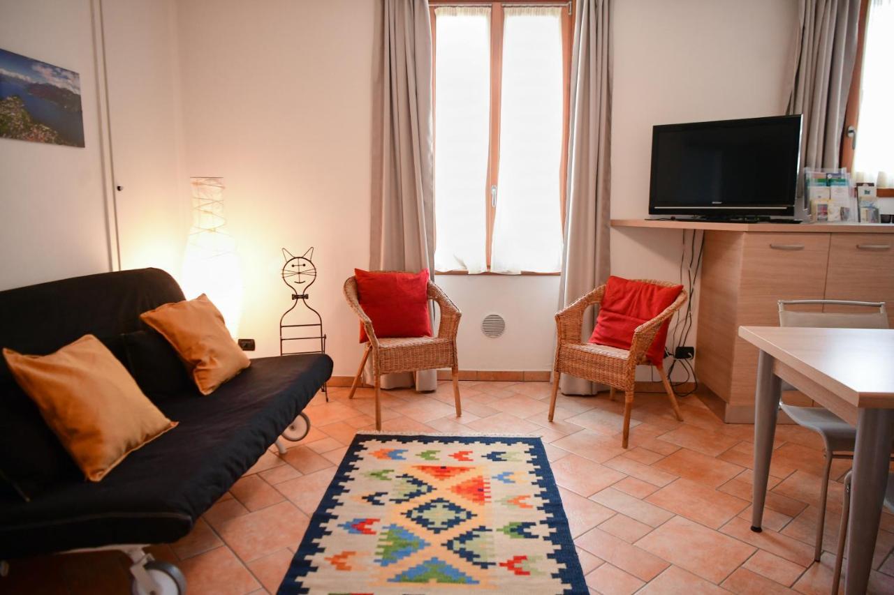 Easy Welcome La Filanda - Seta Bellagio Exterior photo